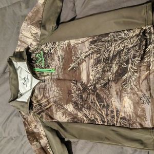 Realtree camo lightweight sweater